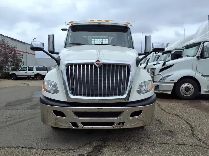 2018 NAVISTAR INTERNATIONAL LT625 DAYCAB T/A