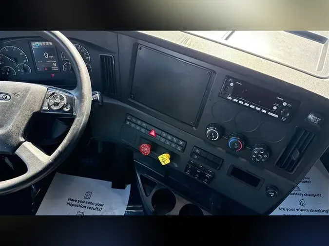 2023 FREIGHTLINER CA126e70c892d540e263847d96a82061b38fd