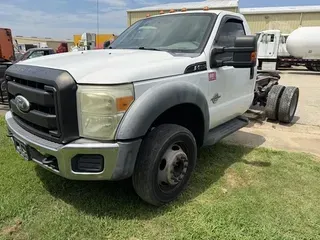 2011 FORD F550