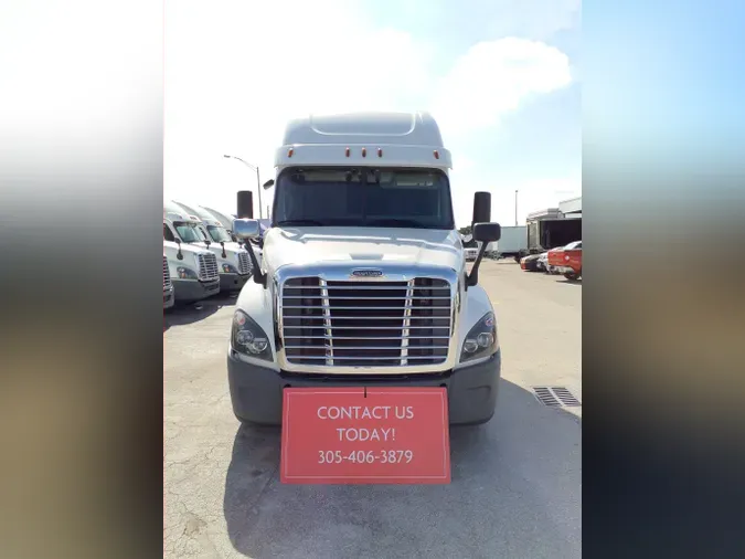 2019 FREIGHTLINER/MERCEDES CASCADIA 125