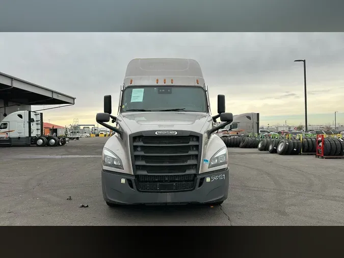 2023 Freightliner Cascadia