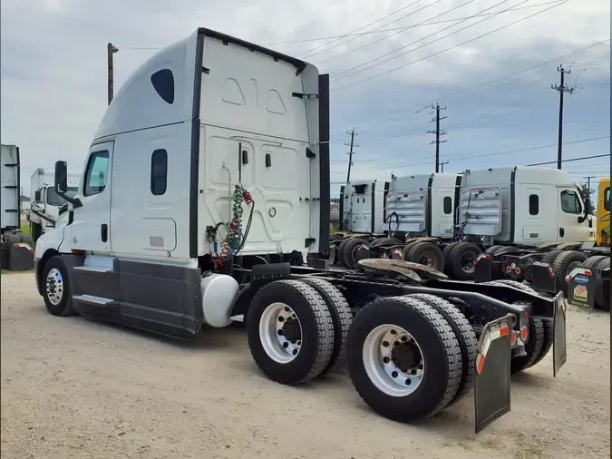 2020 FREIGHTLINER NEW CASCADIA PX12664