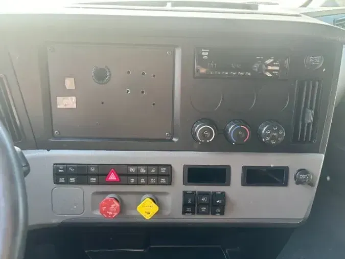 2019 Freightliner New Cascadia 126