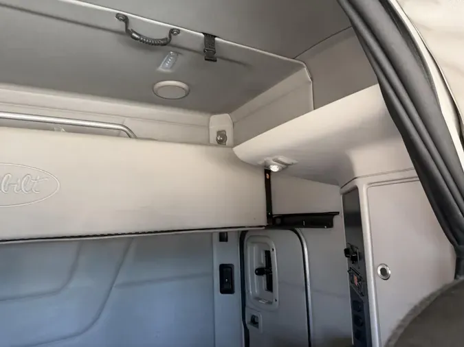2020 Peterbilt 579