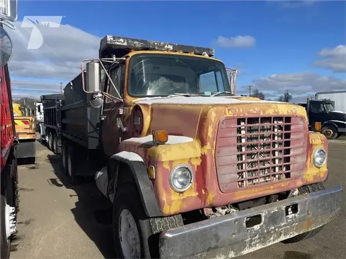 1984 FORD L8000