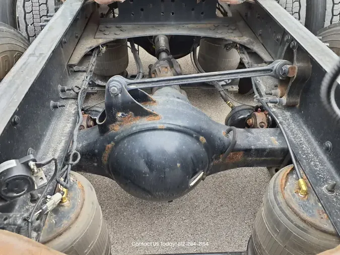 2020 VOLVO VNL64T-760