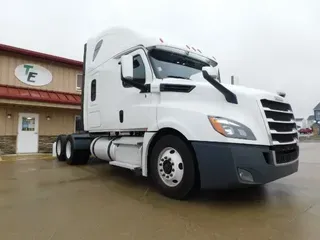 2020 Freightliner Cascadia