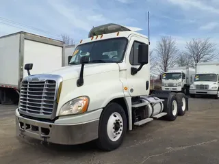 2019 FREIGHTLINER/MERCEDES CASCADIA 125