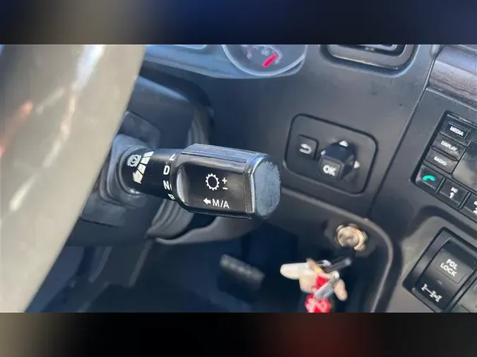 2023 INTERNATIONAL LT