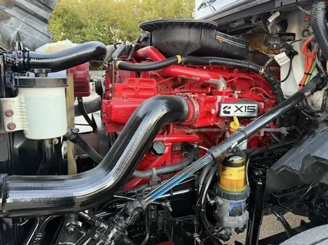 2019 International LT625