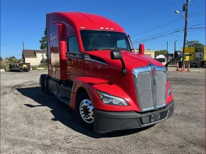 2022 Kenworth T680