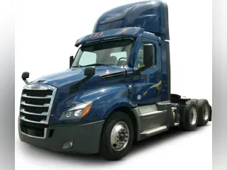 2022 Freightliner Cascadia