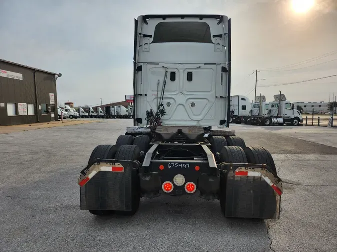 2017 FREIGHTLINER/MERCEDES CASCADIA 125