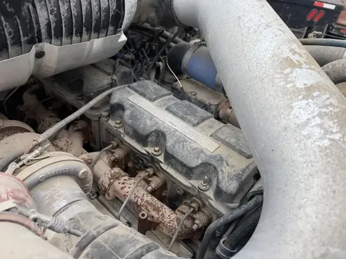 2005 MACK GRANITE CV713