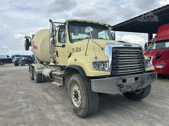 2016 FREIGHTLINER 114SD