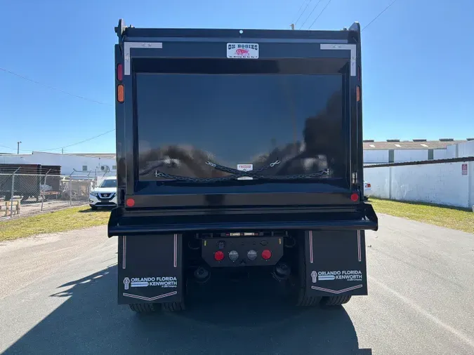 2026 Kenworth T880 Short Hoode733a1e4412cb4eb5ede94803b9450b0