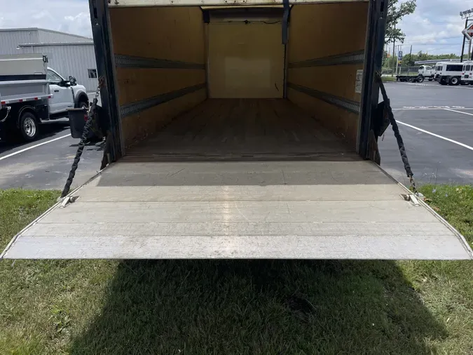 2018 International 4300 LP