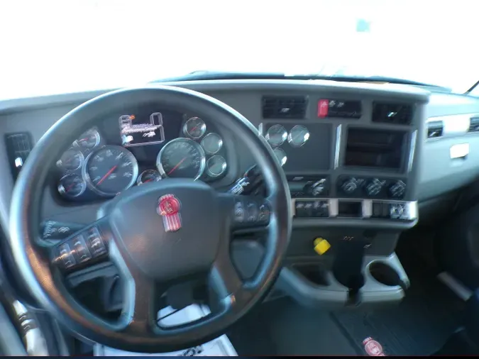 2018 Kenworth T880e73bd03573a5d2cc1eec7386a1d6eb69