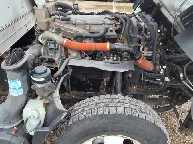 2016 ISUZU NPR