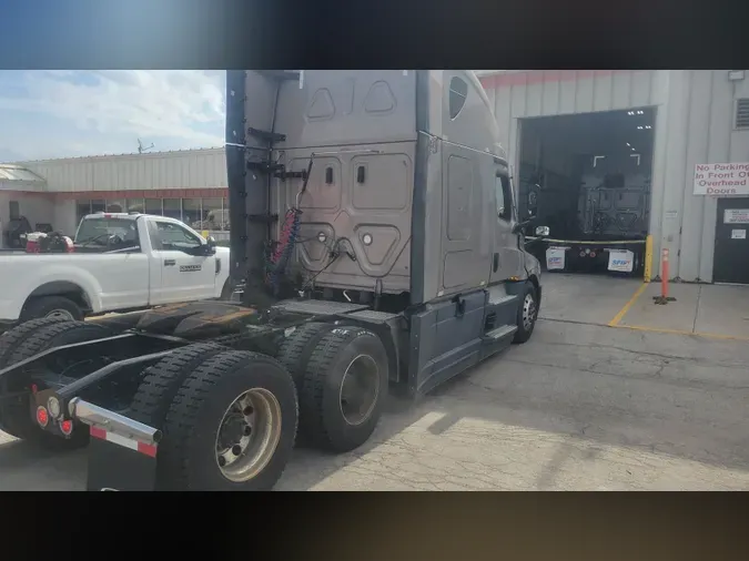 2024 Freightliner Cascadia
