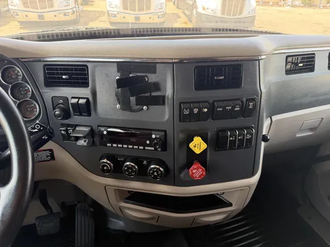 2022 Peterbilt 567e741354cd0b3174c37b4b455d1c2abaf