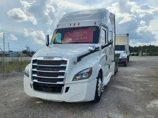 2020 FREIGHTLINER PT126064ST