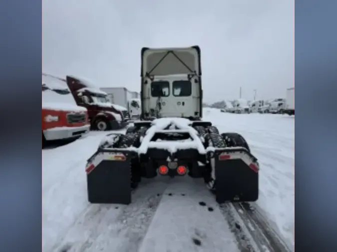 2019 FREIGHTLINER/MERCEDES CASCADIA 125