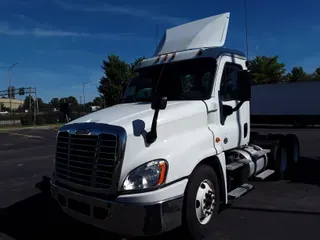 2016 FREIGHTLINER/MERCEDES CASCADIA 125