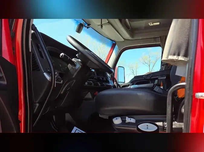 2022 KENWORTH T680