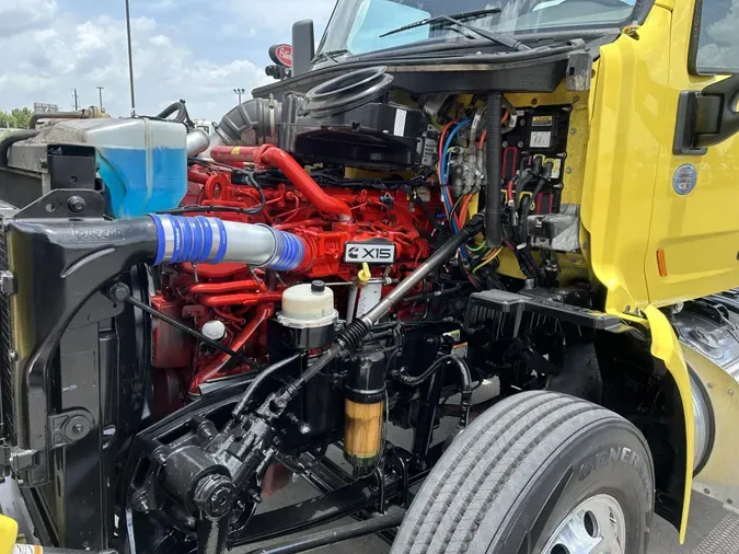 2021 Peterbilt 579