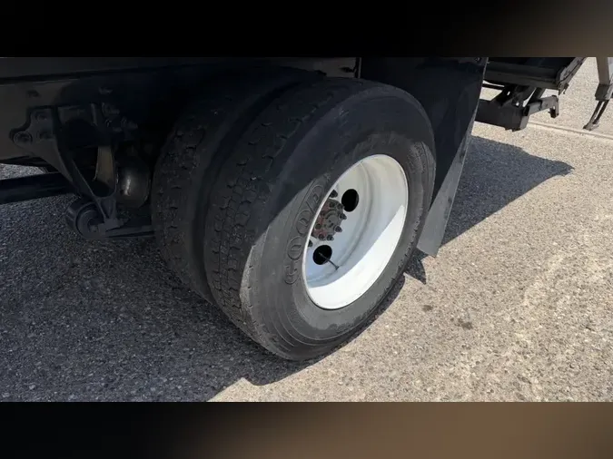 2019 NAVISTAR INTERNATIONAL 4300