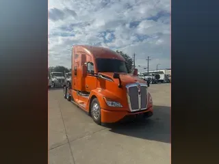 2025 Kenworth T680