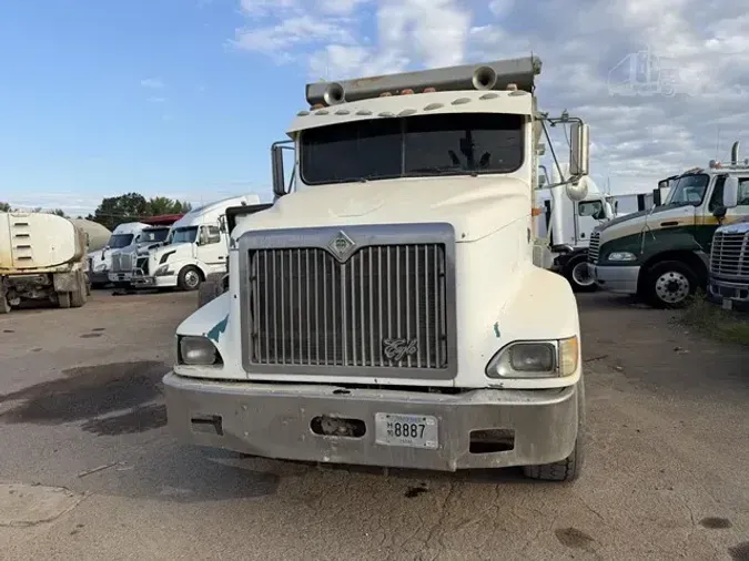 2000 INTERNATIONAL 9200