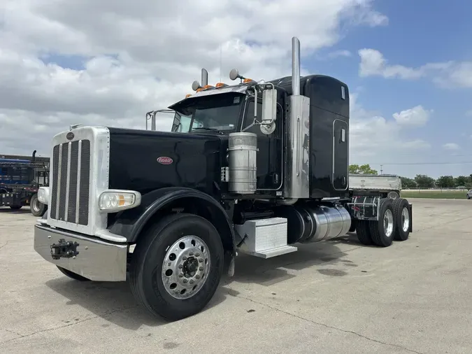 2020 Peterbilt 389
