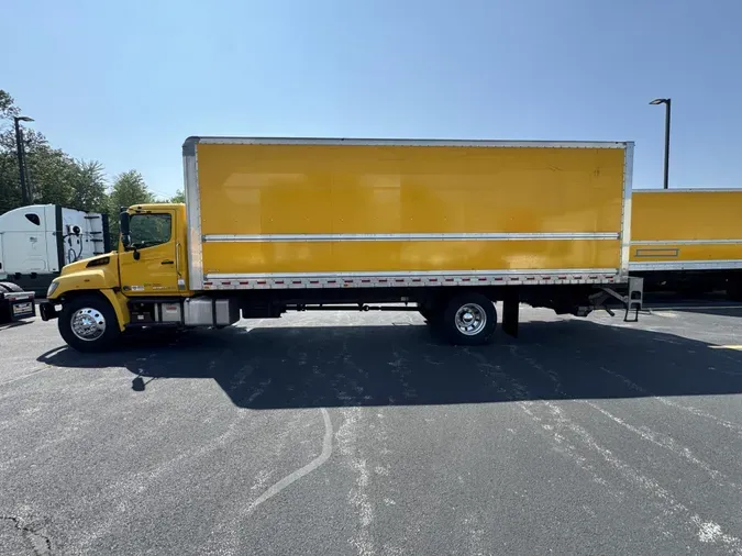 2019 Hino 268A