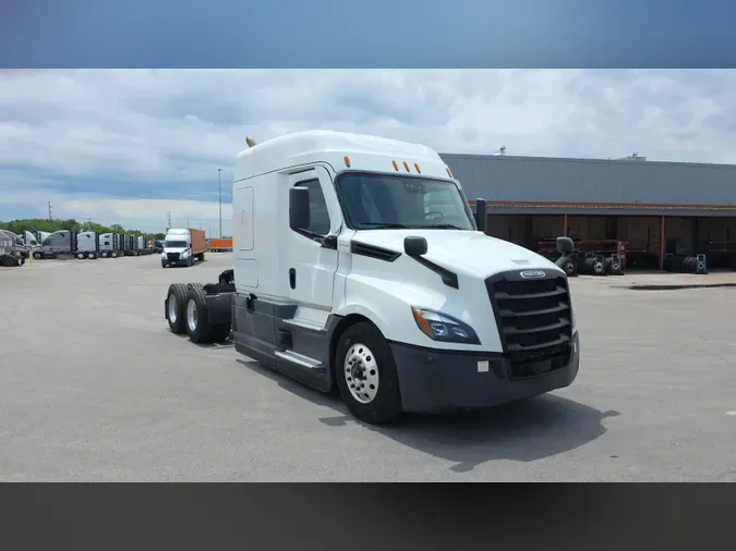 2021 Freightliner Cascadia 126e764222bb9007c5625fdd07ebefe8eb4