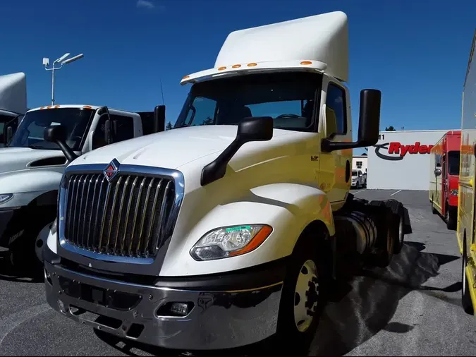 2019 NAVISTAR INTERNATIONAL LT625 DAYCAB T/Ae7699d8299512b841520530ce1beebc1