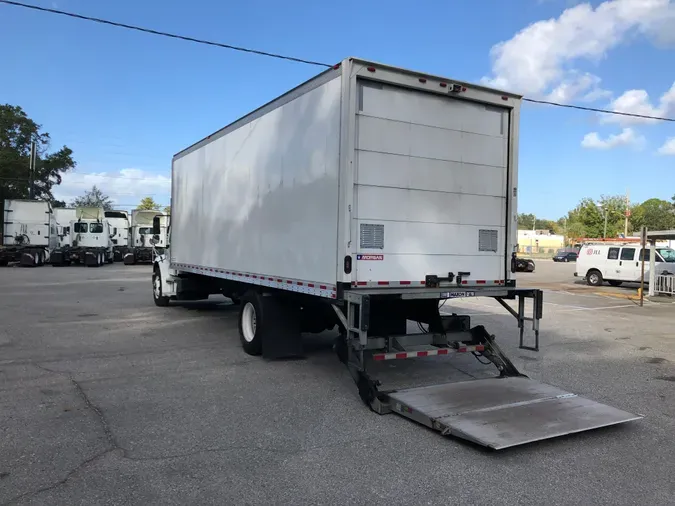 2019 FREIGHTLINER/MERCEDES M2 106