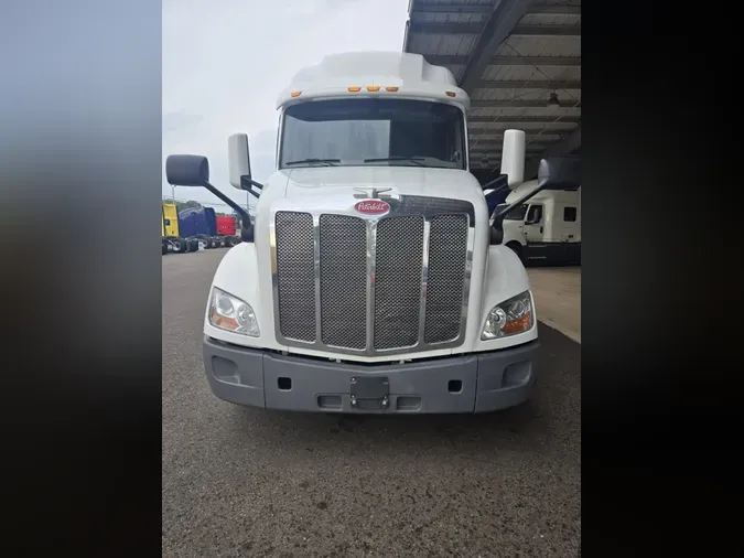 2021 Peterbilt 579