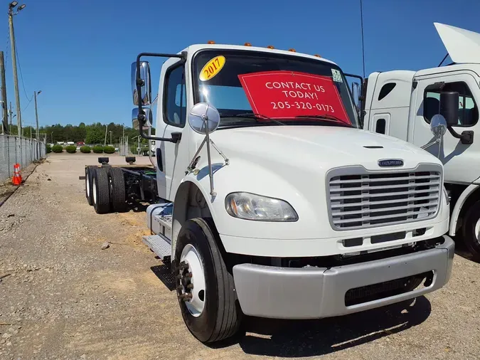 2017 FREIGHTLINER/MERCEDES M2 106