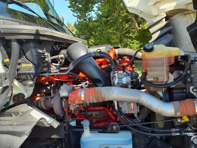 2018 NAVISTAR INTERNATIONAL LT625 DAYCAB T/A