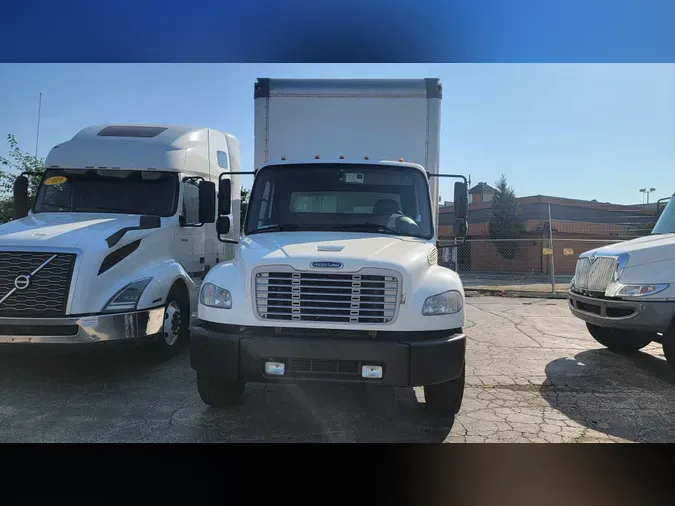 2018 FREIGHTLINER M2 100