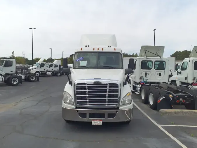 2018 FREIGHTLINER/MERCEDES CASCADIA 125