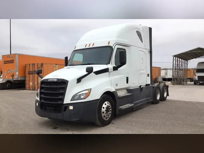 2020 Freightliner Cascadia