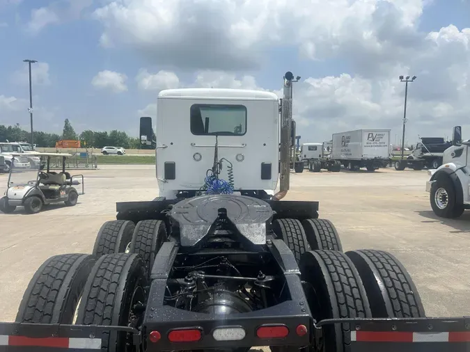2020 Peterbilt 567