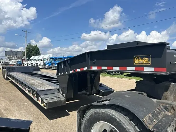 2026 WITZCO CHALLENGER NGB-52/ 26 FT WELL/ AIR RIDE