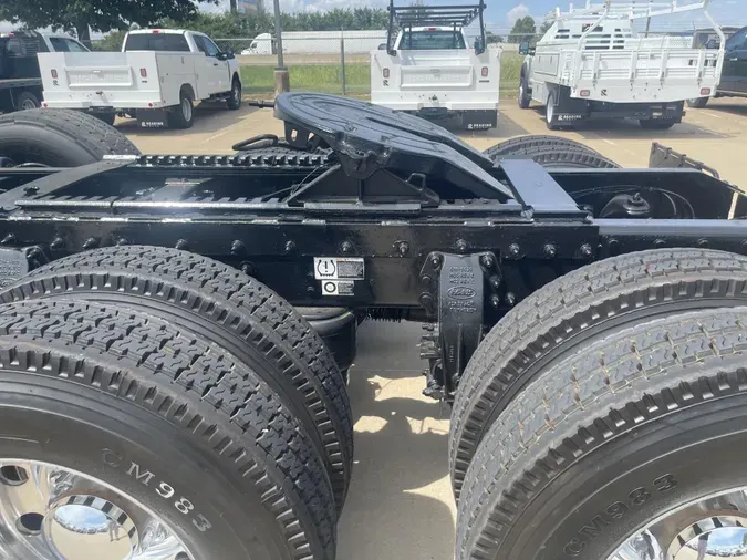 2020 Peterbilt 389