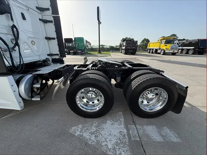 2024 Freightliner PT126SLPe78382d425ae32658ff46c3cdea5847d