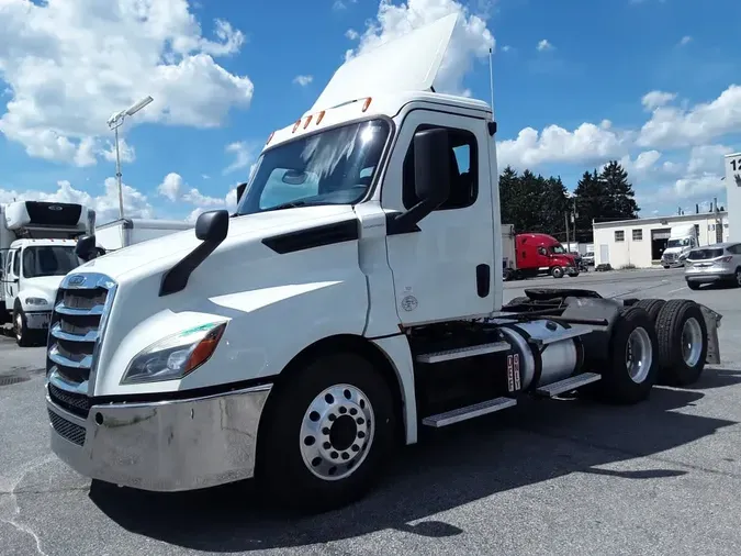 2019 FREIGHTLINER/MERCEDES NEW CASCADIA PX12664e786a91ac33c52f33d9055e535b4e8c1