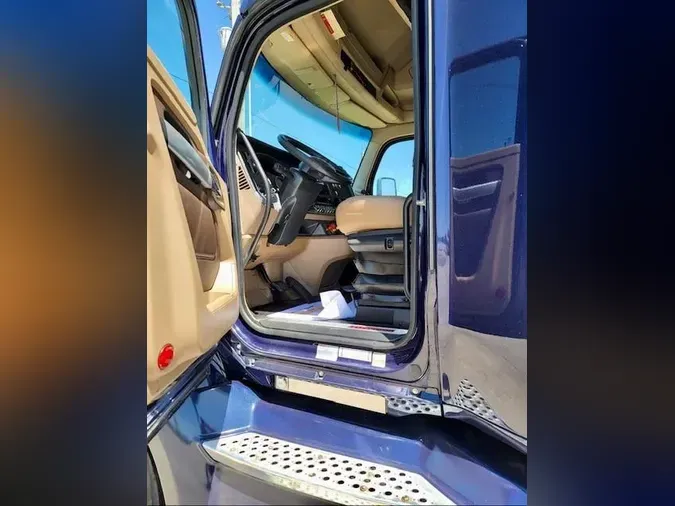 2020 Kenworth T680